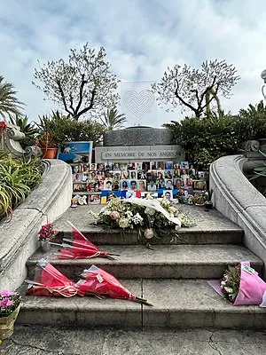 Mémorial aux victimes de l'attentat du 14 juillet 2016 à Nice