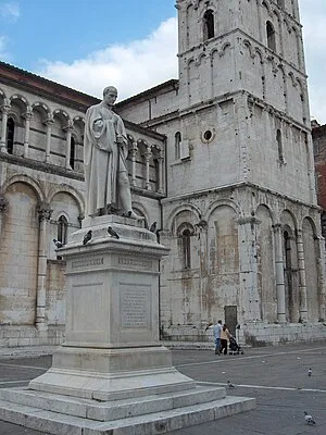 Piazza San Michele (Lucca)