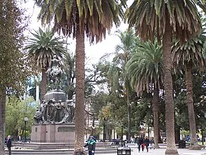 Plaza 9 de Julio (Salta)