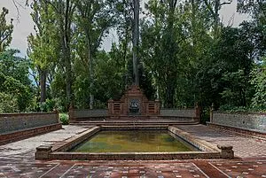 Glorieta de los Hermanos Álvarez Quintero