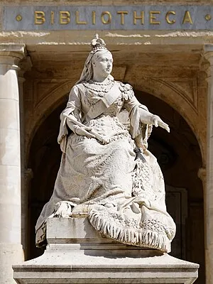 Statue of Queen Victoria